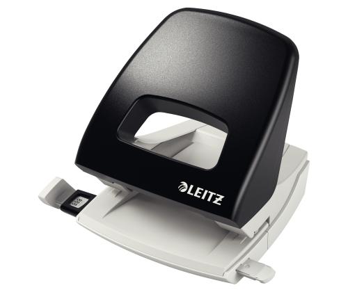 Lävistäjä 2,5 mm Leitz 5005, musta kapasiteeti 25 arkkia