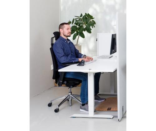 Tietokonetuoli FREE 707, musta