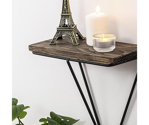 Phalaenopsis seinälle ripustettuna