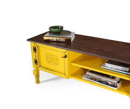 TV ylistää Ada TV:tä - Keltainen