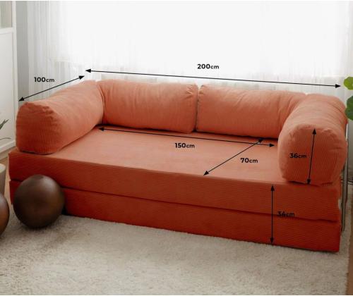 Sohvanurkkaus - Granaattiomena Kukka