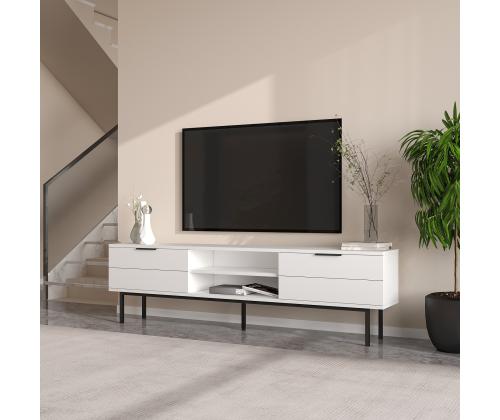 TV ylistää Paulia - White