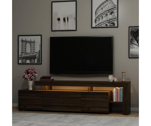 TV ylistää Beliziä - Walnut