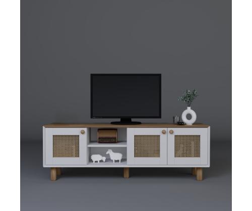 TV ylistää boheemiaa 1600-143