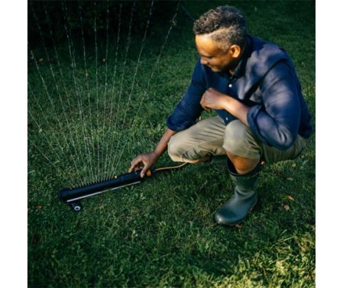 Fiskars X-sarja 1070832 Oskilloiva sadetin S-M