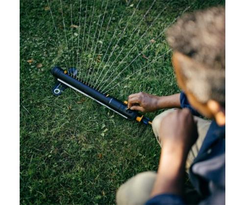 Fiskars X-sarja 1070832 Oskilloiva sadetin S-M