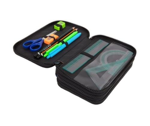 Kolmikerroksinen kynäkotelo, jossa on varusteet CoolPack Jumper 3 DIARYn kanssa