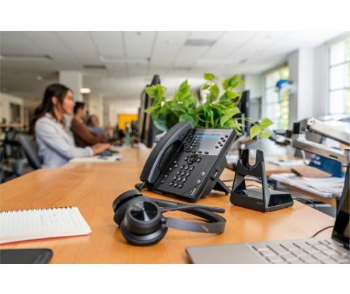 Poly Voyager 4320 MS Teams langattomat kuulokkeet, Bluetooth, USB-C, +BT700-dongle, +latausteline, musta