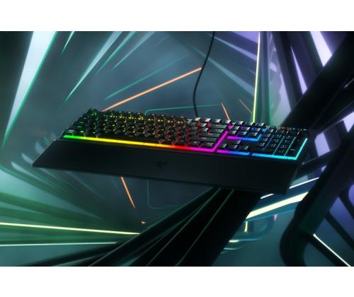 Razer Ornata V3 Langallinen pelinäppäimistö, USB, RGB LED, US, Mecha-kalvokytkin, musta