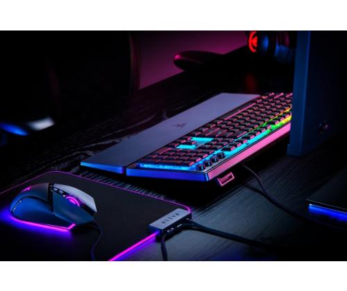Razer Ornata V3 Langallinen pelinäppäimistö, USB, RGB LED, US, Mecha-kalvokytkin, musta