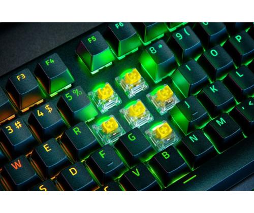 Razer BlackWidow V4 Pro langallinen pelinäppäimistö RGB, keltainen lineaarinen kytkin, US, musta