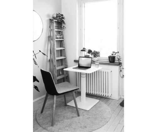 Säädettävä pöytä STOO® 1 jalalla, musta