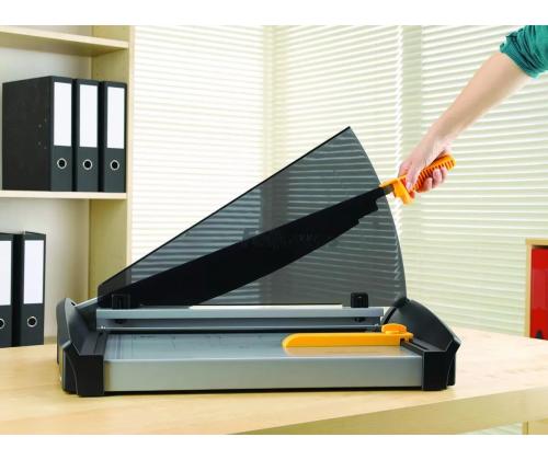 Vipuleikkuri Fellowes Plasma A3 40-arkille