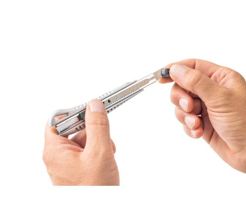 Pahviveitsi 9mm DAHLE Professional metallikotelo