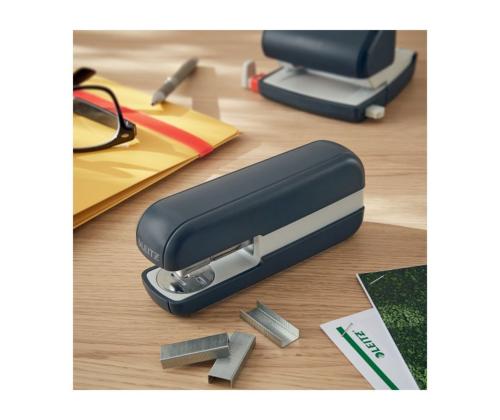 Nitoja LEITZ Cozy 30 arkkia sininen