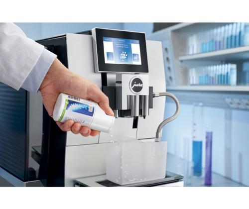 Kahvinkeitin maitojärjestelmän puhdistusrakeita JURA Click&Clean 90g