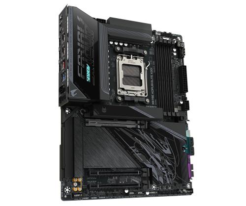 Emolevy GIGABYTE AMD X870E Socket AM5 ATX RAM DDR5-SDRAM 4xSlotit Wi-Fi Kyllä Bluetooth Kyllä 4x..