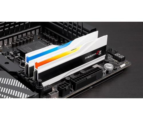 MUISTIDIMM 32 Gt DDR5-6400 K2/6400J3239G16GX2-TZ5RW G.SKILL