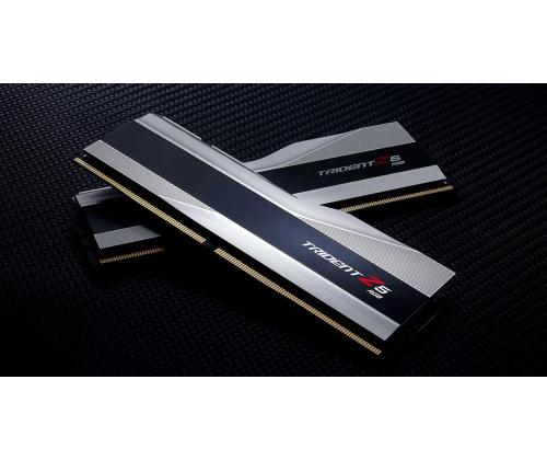 MUISTI DIMM 32 Gt DDR5-7600 K2/7600J3646G16GX2-TZ5RS G.SKILL