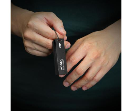 Ulkoinen SSD ADATA SC610 2TB USB 3.2 Kirjoitusnopeus 500 Mt/s Lukunopeus 550 Mt/s SC610...