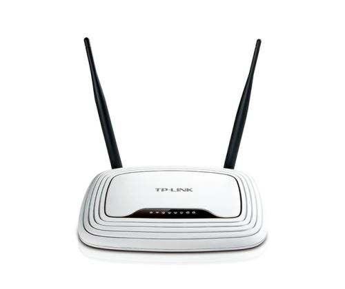 Langaton reititin TP-LINK Wireless Router 300 Mbps IEEE 802.11b IEEE 802.11g IEEE 802.11n 1 WAN...