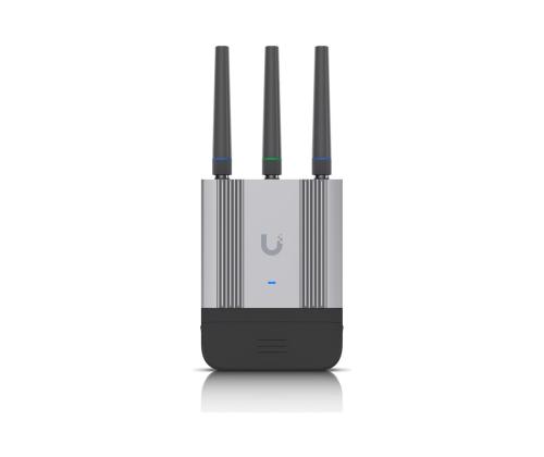 UBIQUITI UMR-INDUSTRIAL Compact Industr