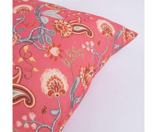 Tyyny LONETA 45x45cm, kukat vaaleanpunaisella taustalla, 50% puuvillaa, 50% polyesteriä, kangas 357
