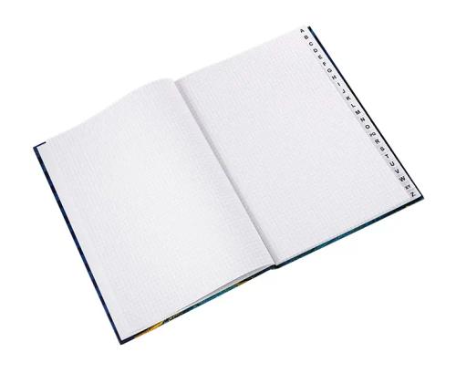 Toimiston muistikirja A4 ruudullinen kovakantinen aakkosilla 96 sivua