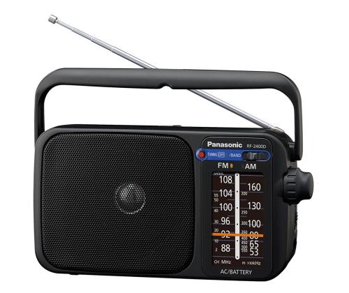 PANASONIC-radio digitaalisella virittimellä