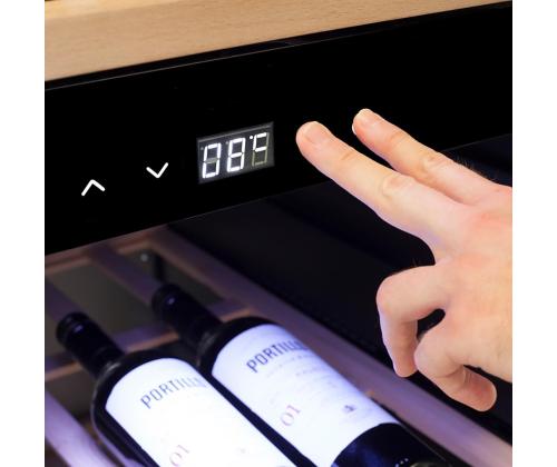 Caso WineExclusive 180 Smart, 180 pulloa, korkeus 187 cm, musta - Viinijäähdytin
