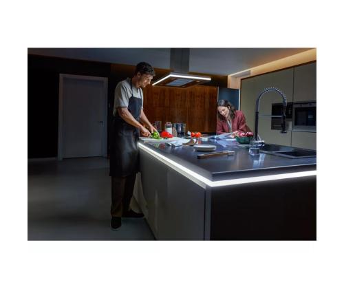 Philips Hue OmniGlow Lightstrip, 3m, valkoinen - LED-valonauhat