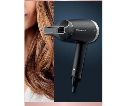 Rowenta Express Style, 1900 Effiwatti, musta - Hiustenkuivaaja
