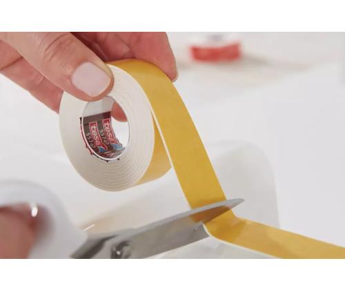 Teippi kaksipuolinen Tesa 19mmx1,5m