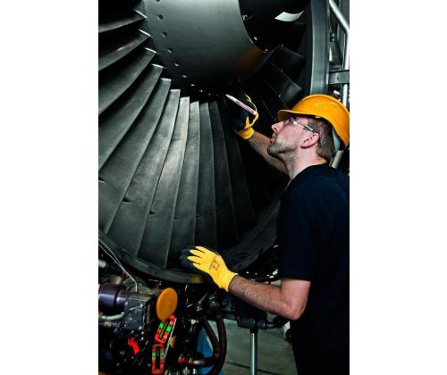 Pysyvä merkki EDDING 750 (metalli, lasi, muovi) 2-4mm valkoinen