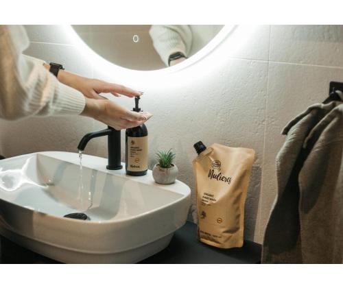 Kosteuttava nestesaippua MULIERES oranssi 1L