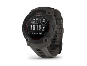 Garmin Instinct E -älykello 45 mm musta ja hiilenvärinen ranneke