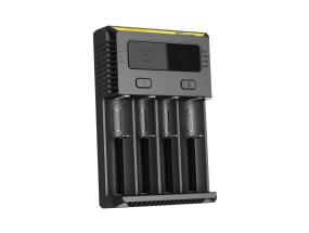 AKKULATURI 4-PAIKAINEN/INTELLICHARGER UUSI I4 NITECORE