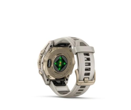 Garmin Fenix 8 älykello 43 mm AMOLED Sapphire,pehmeä kulta,sumunharmaa/tumma hiekkakivi silikoniranneke