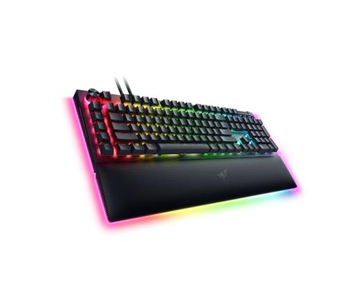 Razer BlackWidow V4 Pro -pelinäppäimistö langallinen, USB QWERTY, US, vihreä kytkin, musta, musta