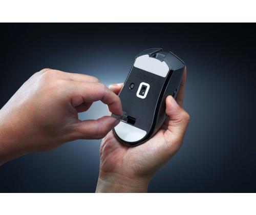 Razer DeathAdder V3 HyperSpeed Wireless Wireless Gaming Mouse RF Wireless + USB-C, 26000 DPI, musta