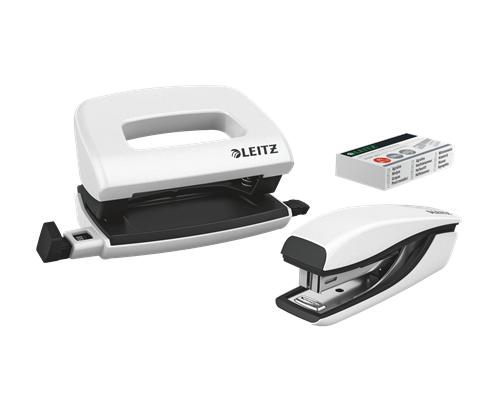 Nitoja ja rei´itin LEITZ Mini Wow 10 arkkia helmenvalkoinen (nro 10 niittiä)