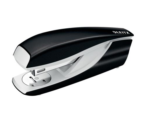 Nitoja LEITZ 5502 WOW musta 30 arkkia