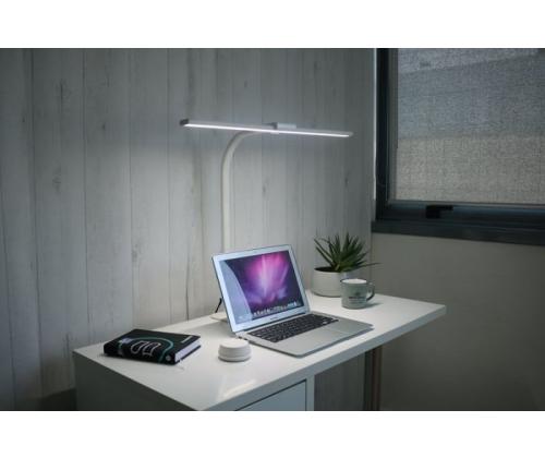 Pöytävalaisin UNILUX Strata Base valkoinen, 2800-6300K, 66cm lampun pää, USB-portti