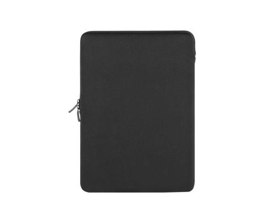 HUOM. SLEEVE ANTISHOCK 15,6"/5226 BLACK RIVACASE