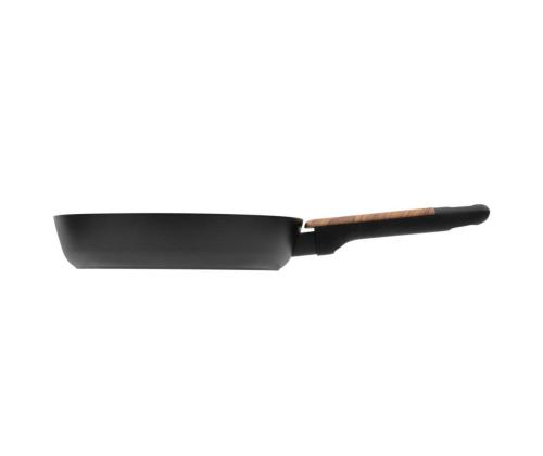 PAISTINPANNU D24 H5.3CM/93183 RESTO