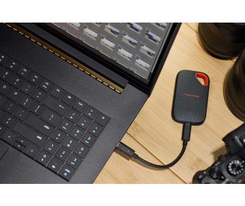 Ulkoinen SSD SANDISK Lukunopeus 2000 MB/s 1000 GB SanDisk Extreme Portable SSD (V3) 1 TB (SDSSDE70....)