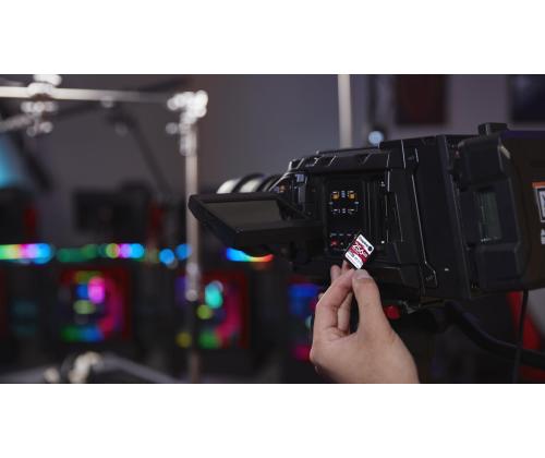 MUISTI SDXC 256GB C10/SDR2/256GB KINGSTON