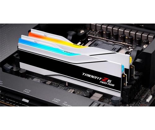 MUISTIDIMM 32 Gt DDR5-6400 K2/6400J3239G16GX2-TZ5NRW G.SKILL