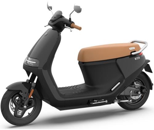 ESCOOTER ISTUTTAVA E125S MUSTA/AA.50.0009.60 SEGWAY NINEBOT