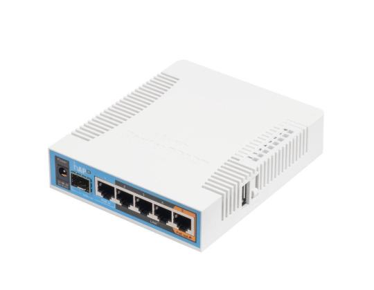 Langaton reititin MIKROTIK Langaton reititin IEEE 802.11a IEEE 802.11b IEEE 802.11g IEEE 802.11n IEEE...